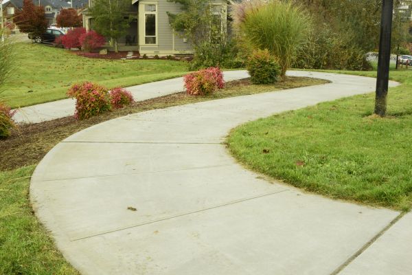Concrete Sidewalk Replacement in Eugene