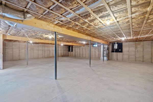 Basement Floor Installation in Eugene